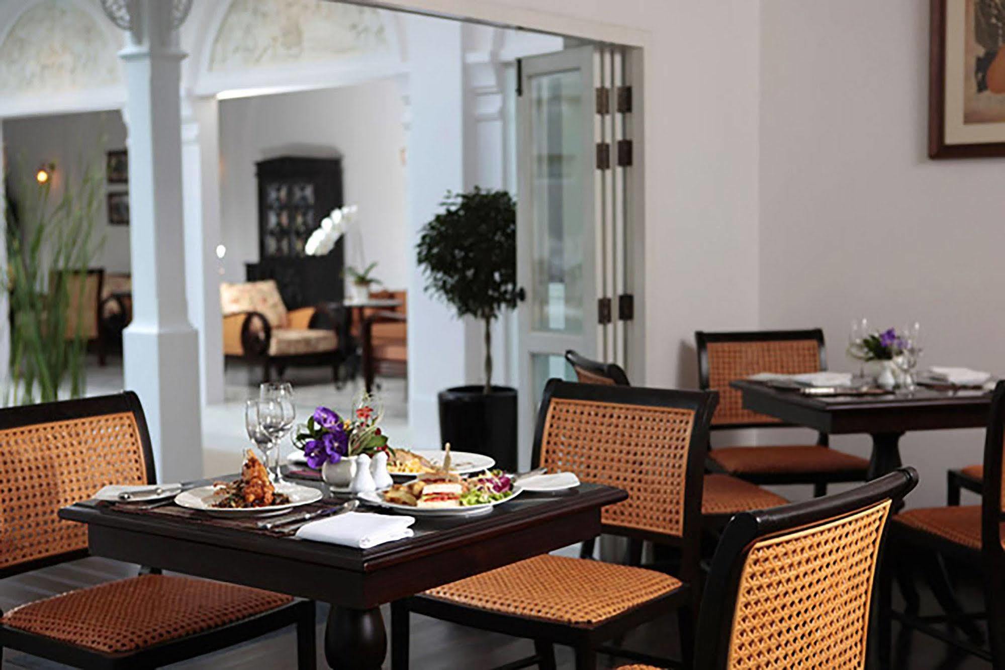 Ping Nakara Boutique Hotel And Spa Чиангмай Экстерьер фото